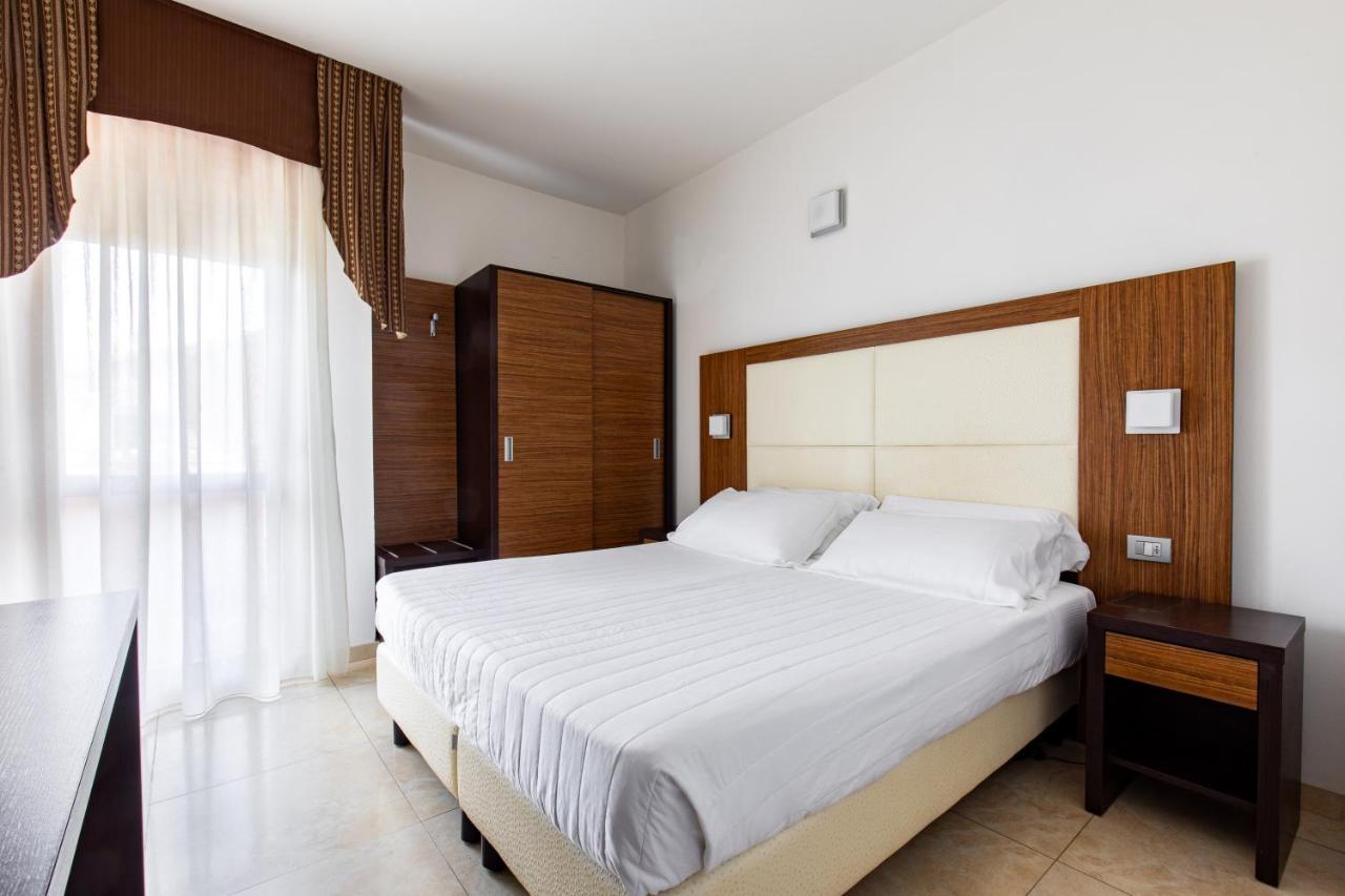 Hotel Palos Rimini Exterior photo