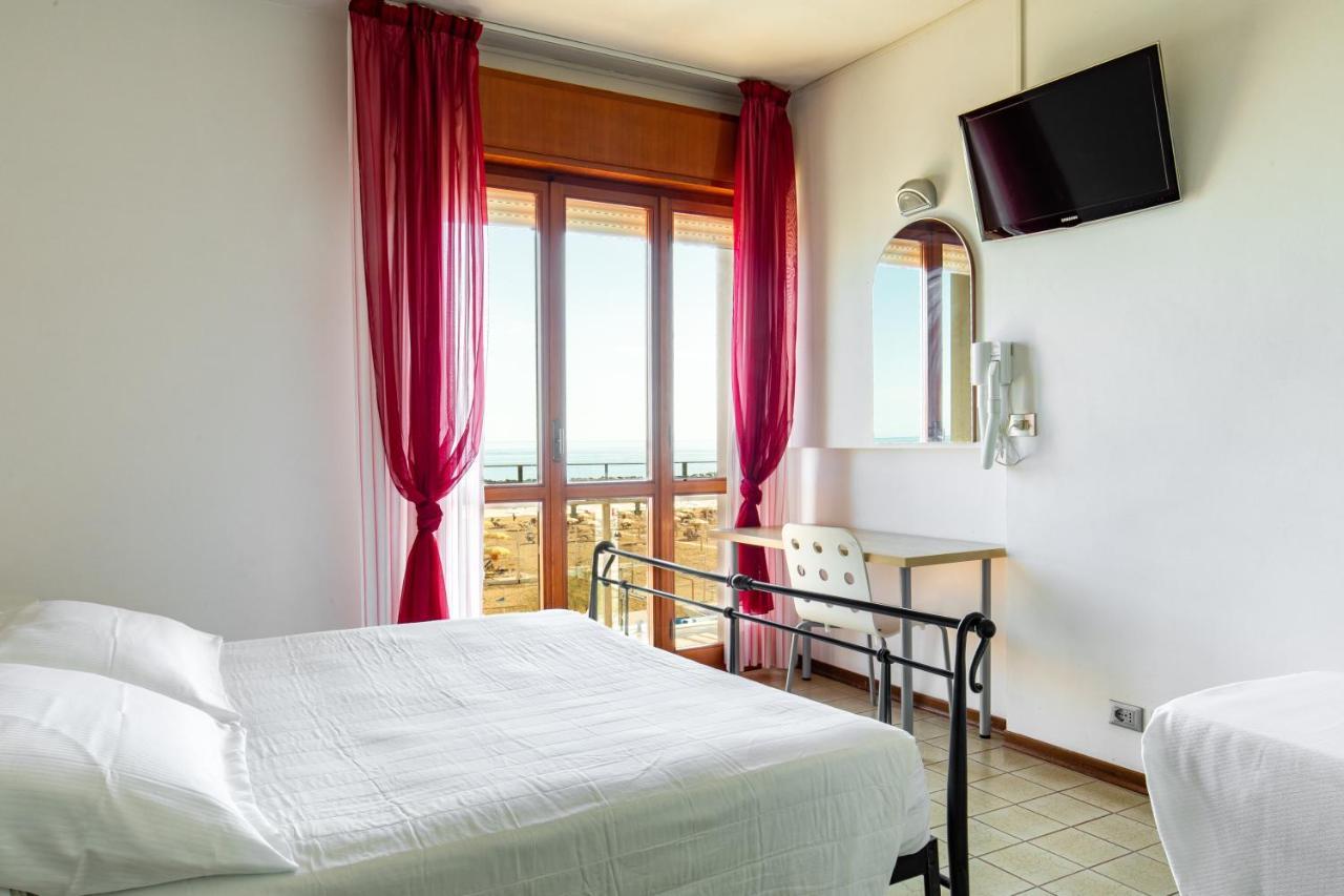 Hotel Palos Rimini Exterior photo