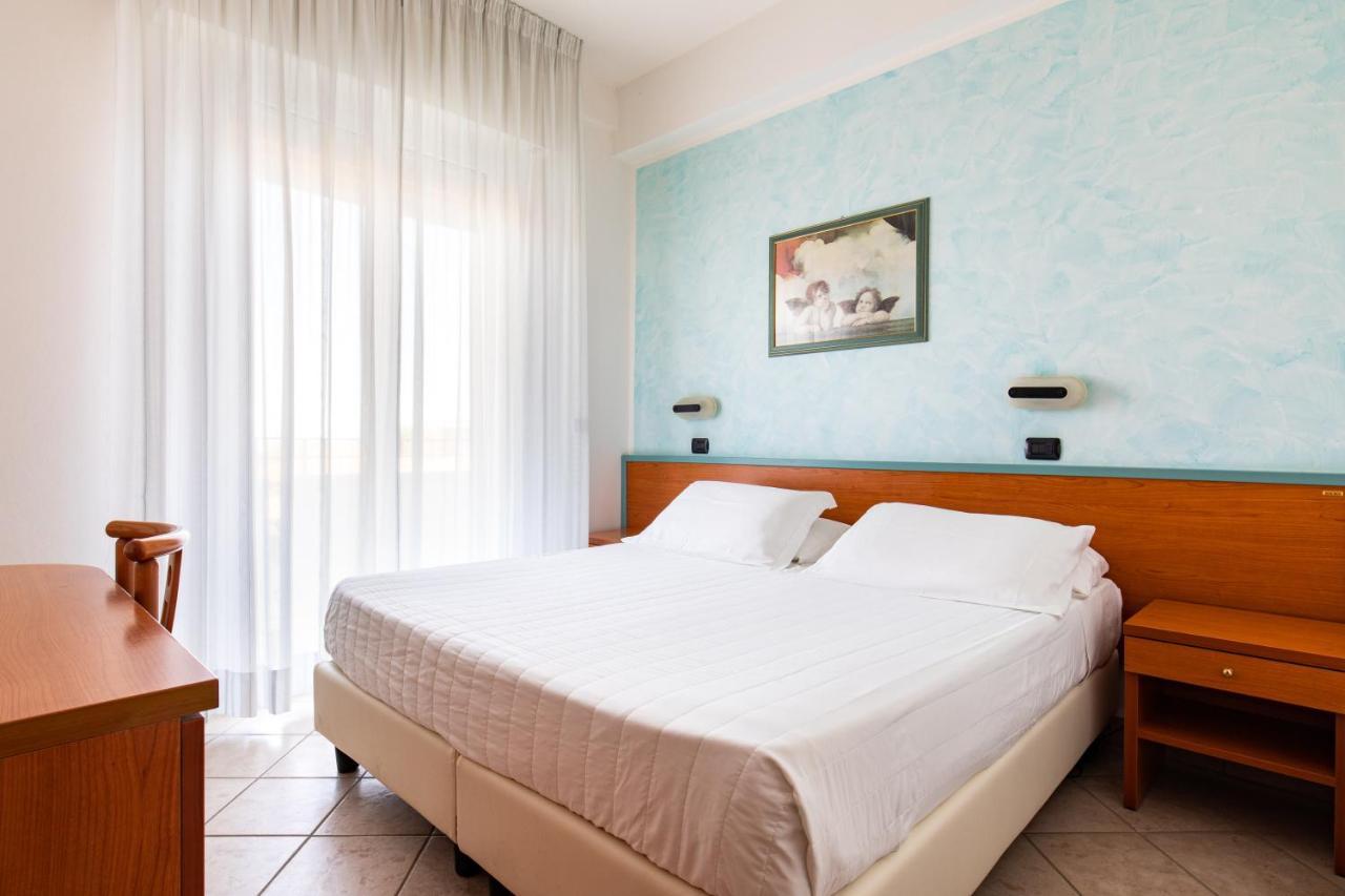 Hotel Palos Rimini Exterior photo
