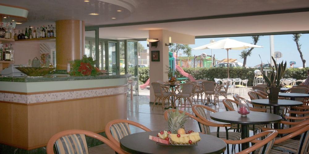 Hotel Palos Rimini Exterior photo